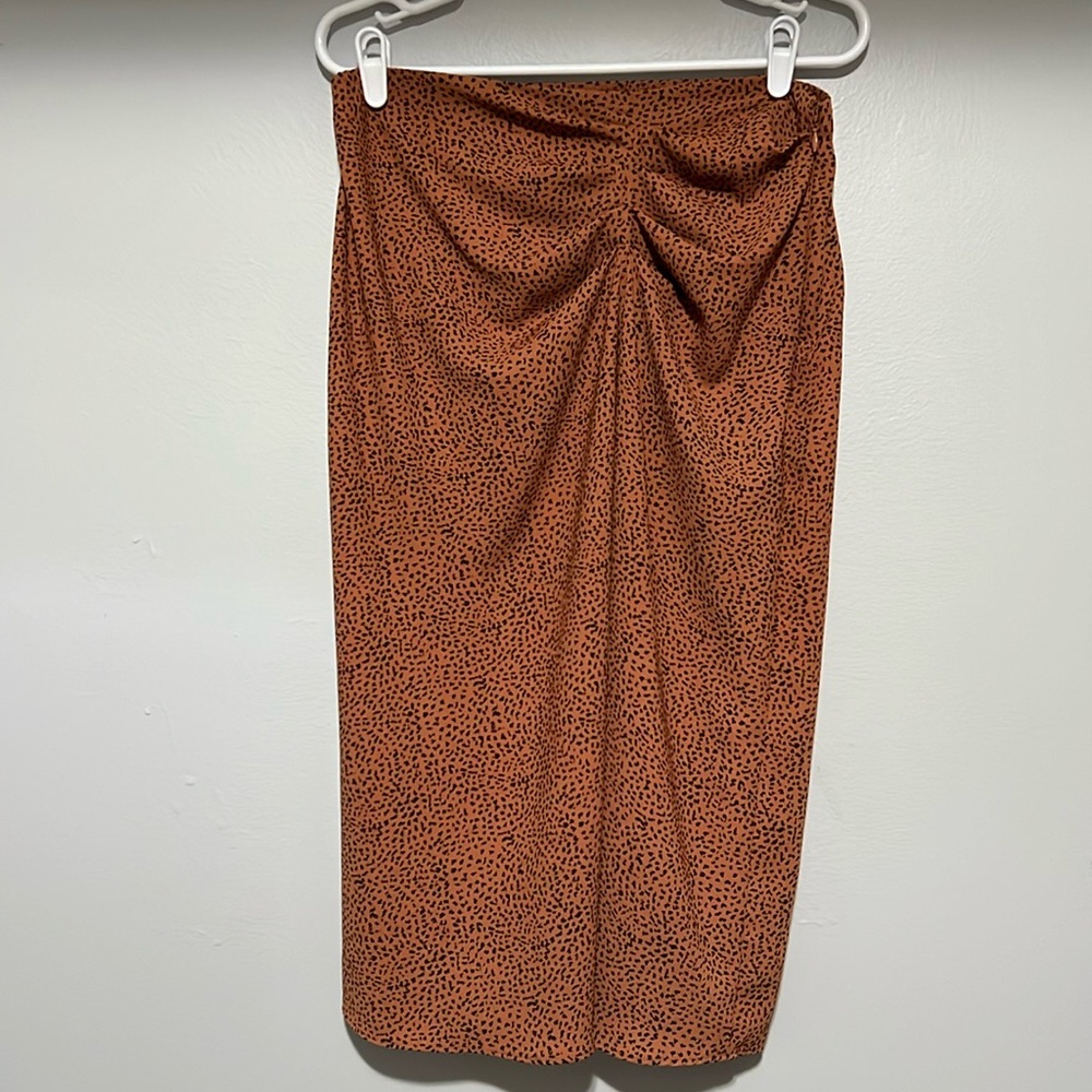 Nine West midi cheetah print skirt.